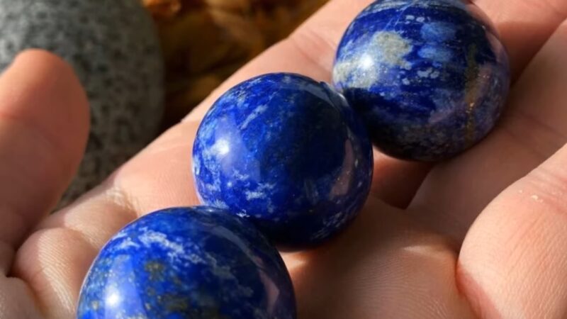 Lapis Lazuli Benefits and Spiritual Properties